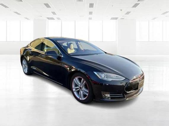 TESLA MODEL S 2013 5YJSA1CG9DFP03740 image